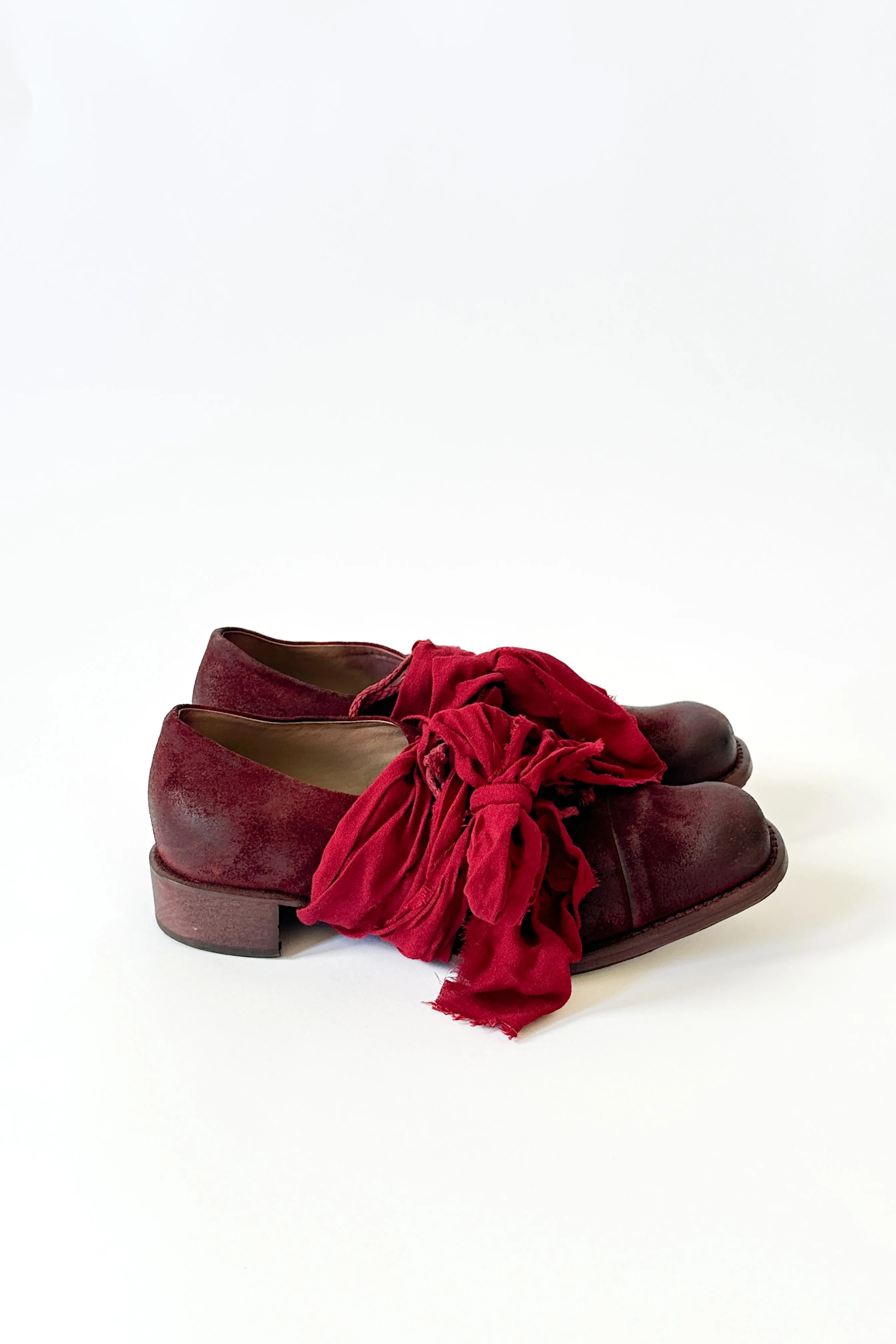 Cherevichkiotvichki - Square Derby with Toe Cap - Red