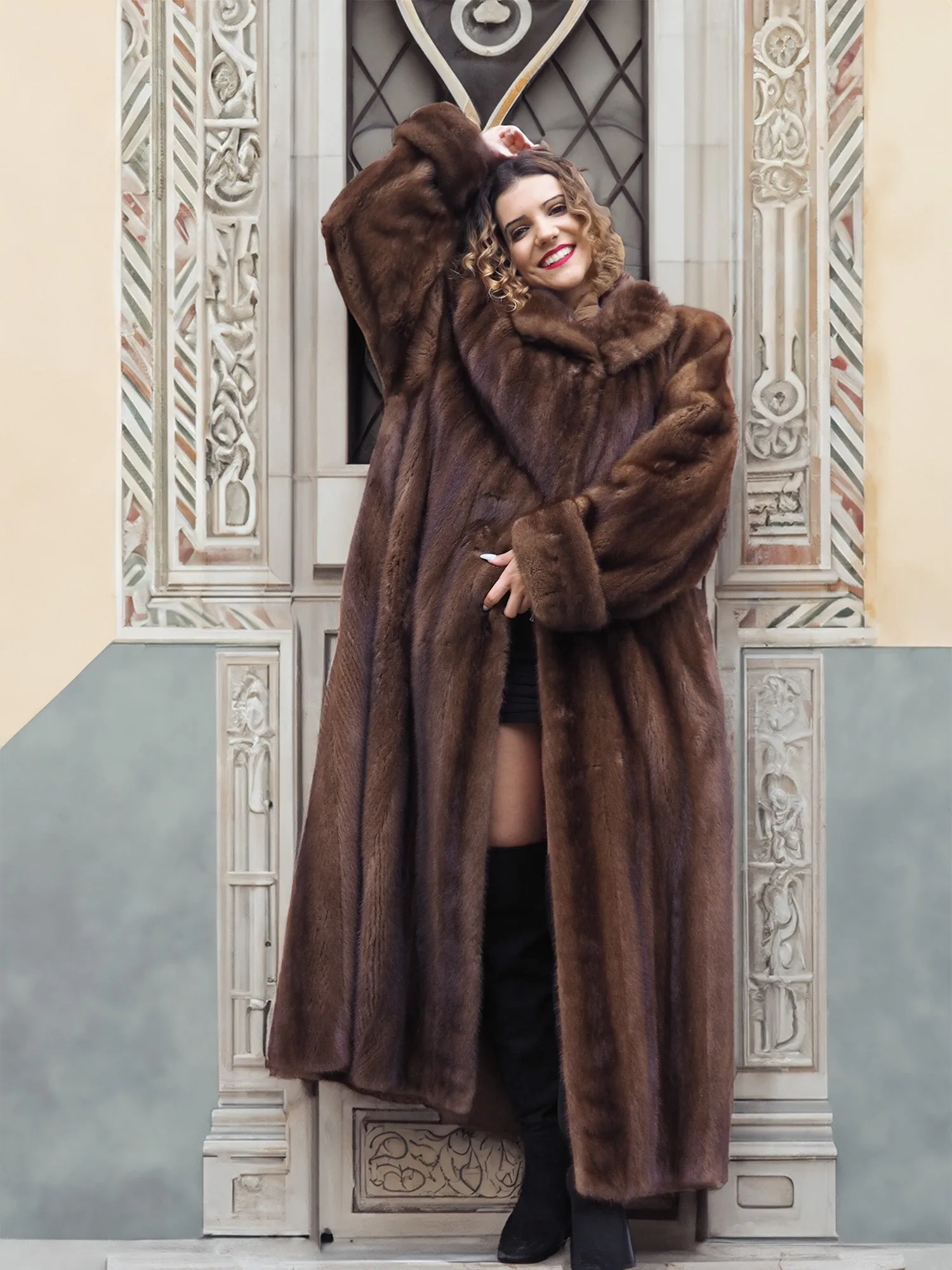 Luxurious Brown Demi Buff Canadian Mink Fur Coat 80 Sweep L