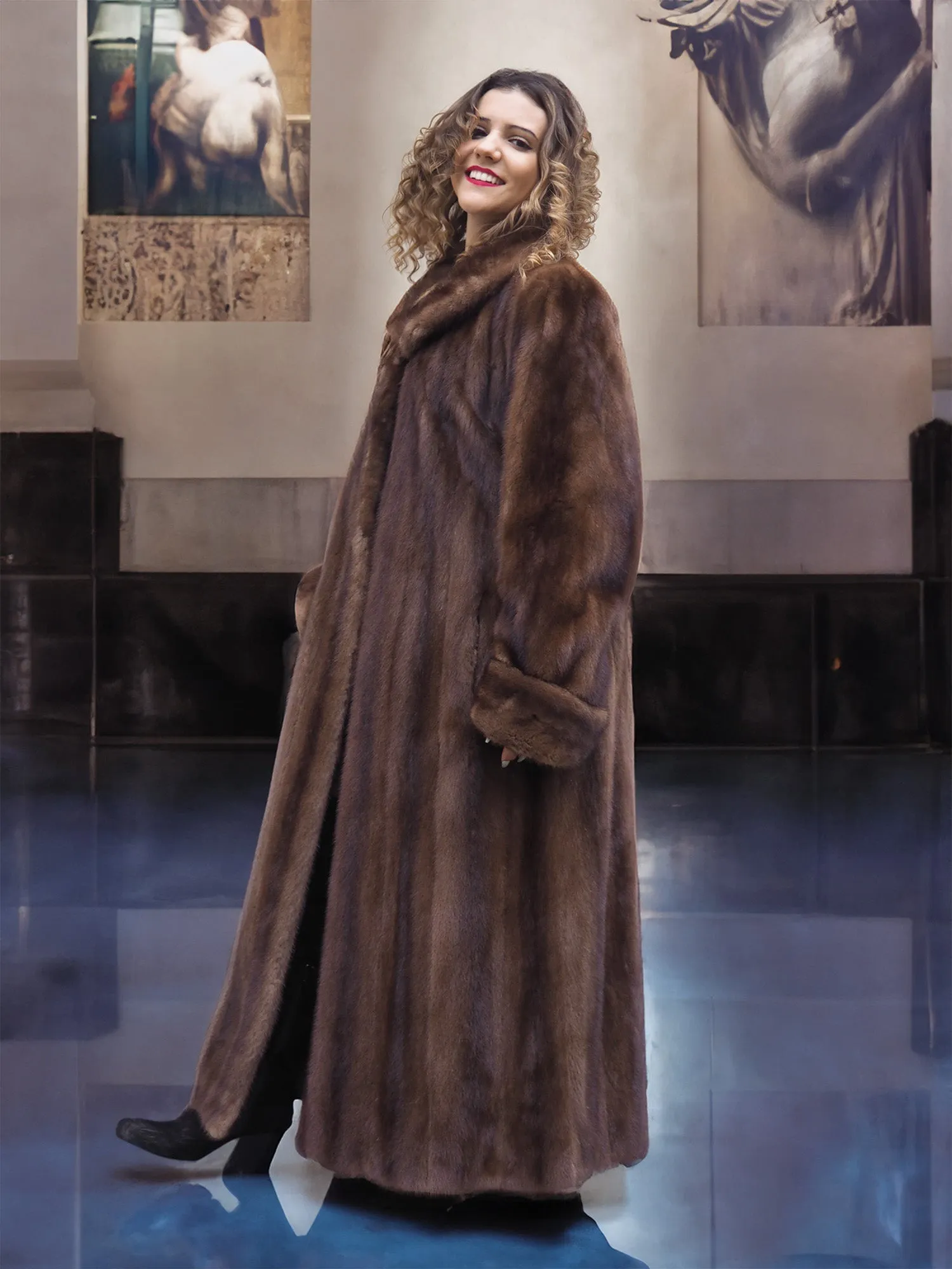 Luxurious Brown Demi Buff Canadian Mink Fur Coat 80 Sweep L