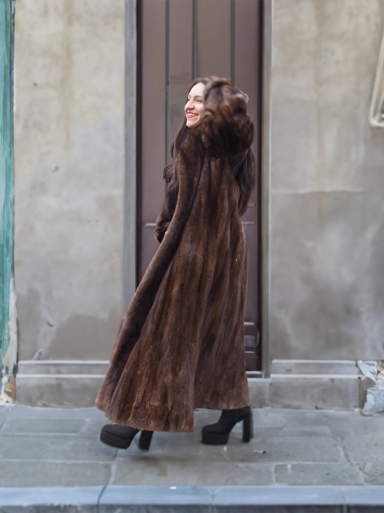 Mahogany Lunaraine Canadian Mink Fur Coat L to XXL 52 Long