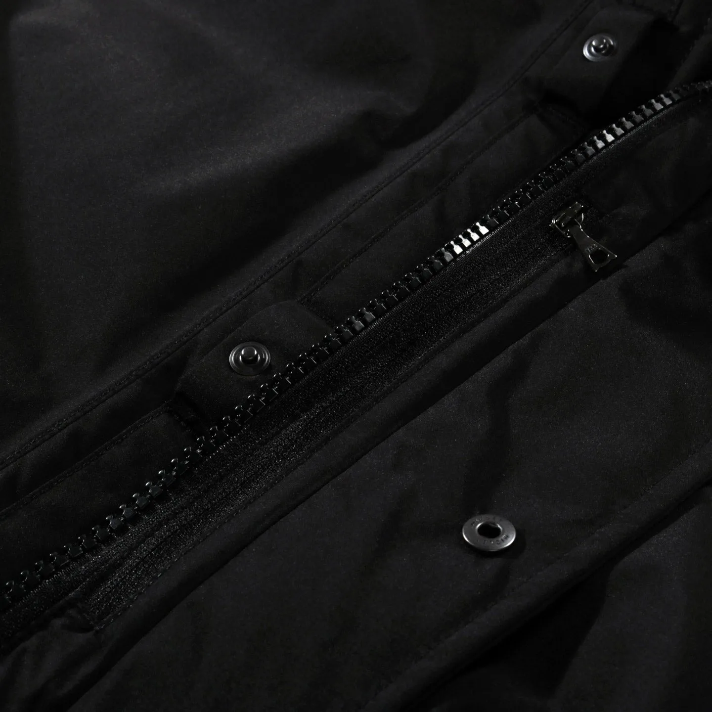 NANAMICA GORE-TEX DOWN LONG PARKA BLACK